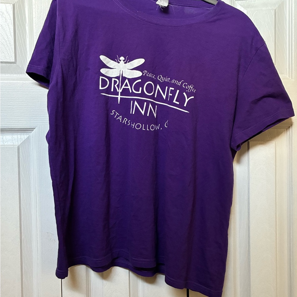 Gilmore Girls Dragonfly Inn T-Shirt, Size XXL, Purple